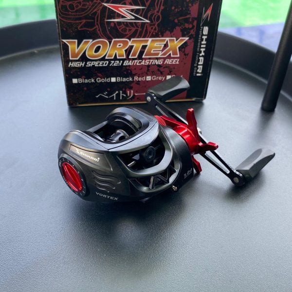 Reel Bc Shikari Vortex 200L High Speed Ratio 7.2:1 || Max drag 12kg || Handle kiri - Gambar 8