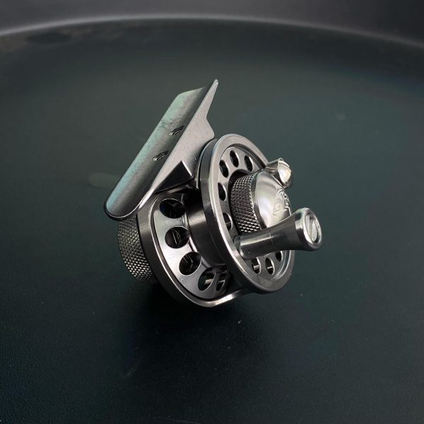Reel Tokos Metal D30 CNC Joran Tegek Pancing Berkualitas - Gambar 5
